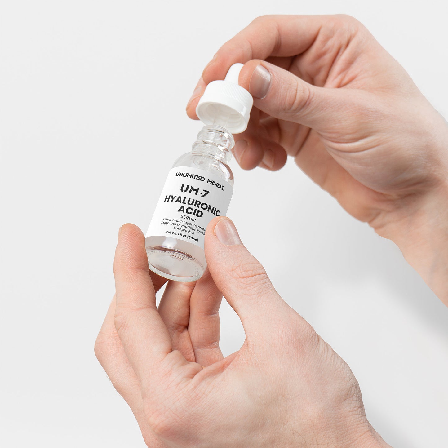 UM-7 Hyaluronic Acid Serum